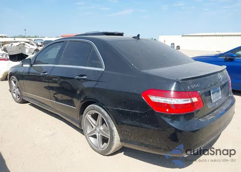 2013 Mercedes-Benz E 350 z USA, uszkodzony, nr VIN WDDHF5KB0DA765664